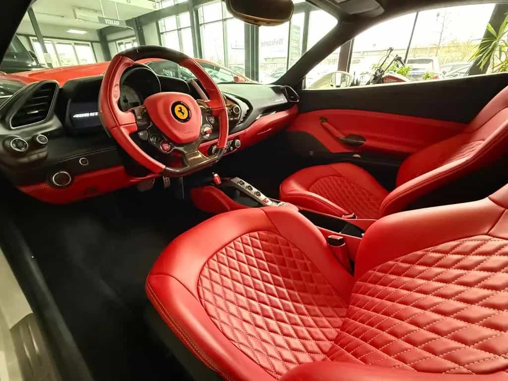 Ferrari 488 GTB *Lift*JBL*Kam.* 09/2017-photo-7