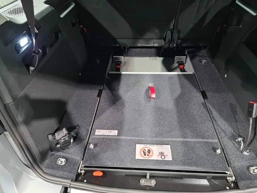 Ford Tourneo Connect L2-Trend "AMF Rollstuhl-Umbau" 05/2026-photo-17