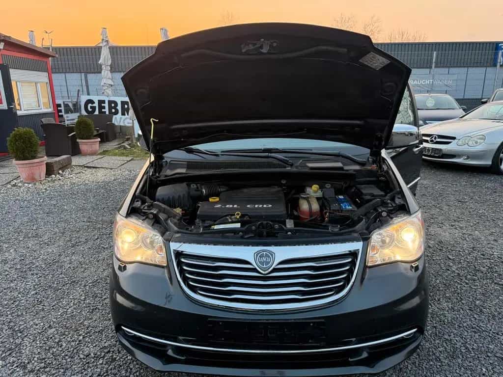 Lancia Voyager Gold/AUTOMATIK/7 SITZER/TÜV NEU 03/2012-photo-22