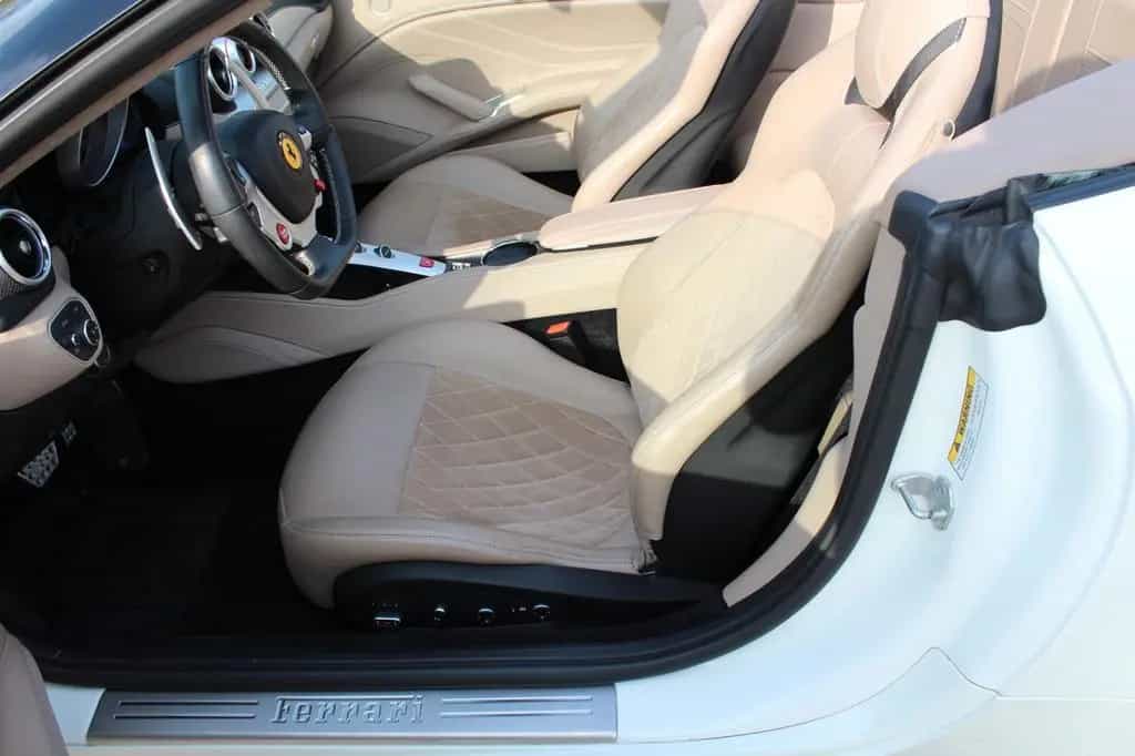 Ferrari California 3.9 V8 T 4-Sitzer 05/2016-photo-13