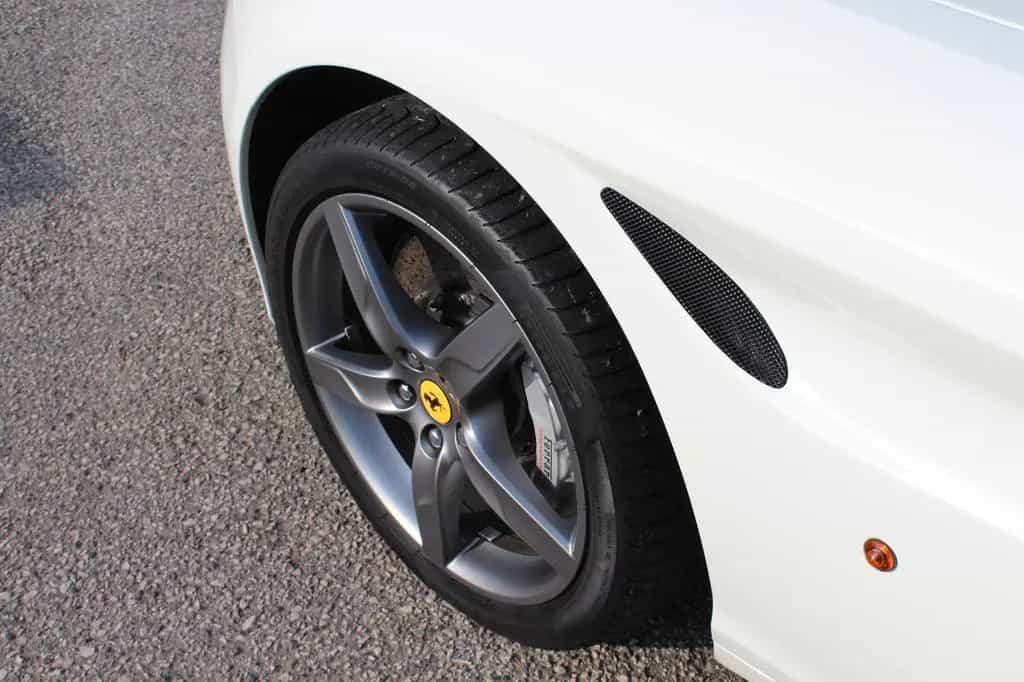 Ferrari California 3.9 V8 T 4-Sitzer 05/2016-photo-21
