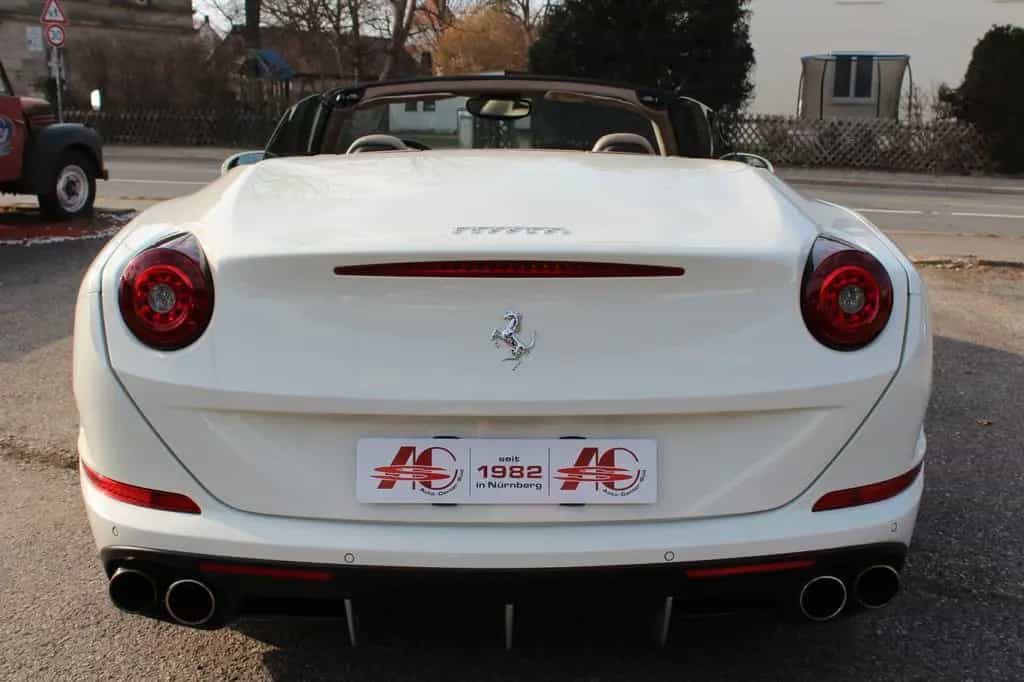 Ferrari California 3.9 V8 T 4-Sitzer 05/2016-photo-7