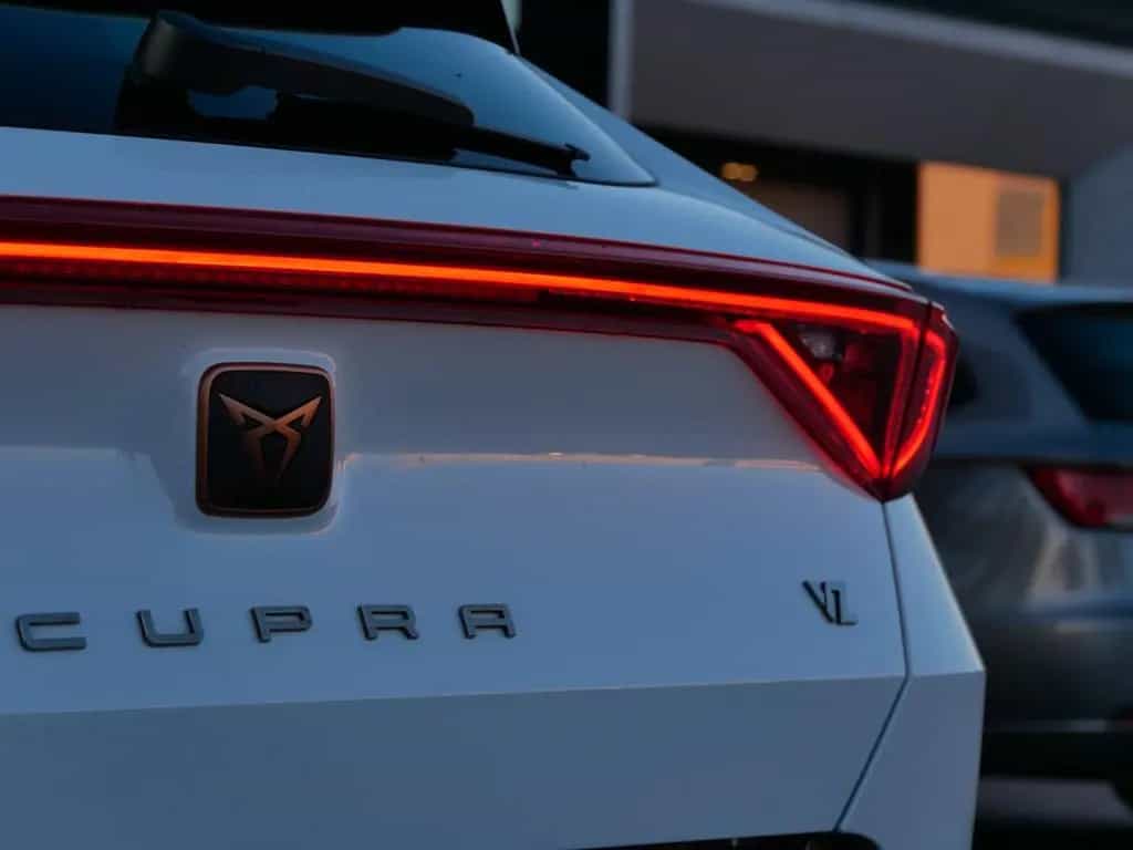 Cupra Formentor VZ 4Drive 310PS|AHK|el. Heckkl|Beats 03/2023-photo-13