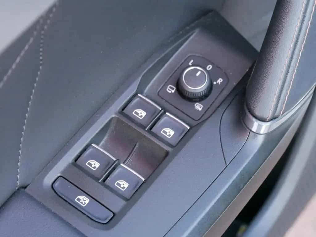 Cupra Formentor VZ 4Drive 310PS|AHK|el. Heckkl|Beats 03/2023-photo-18