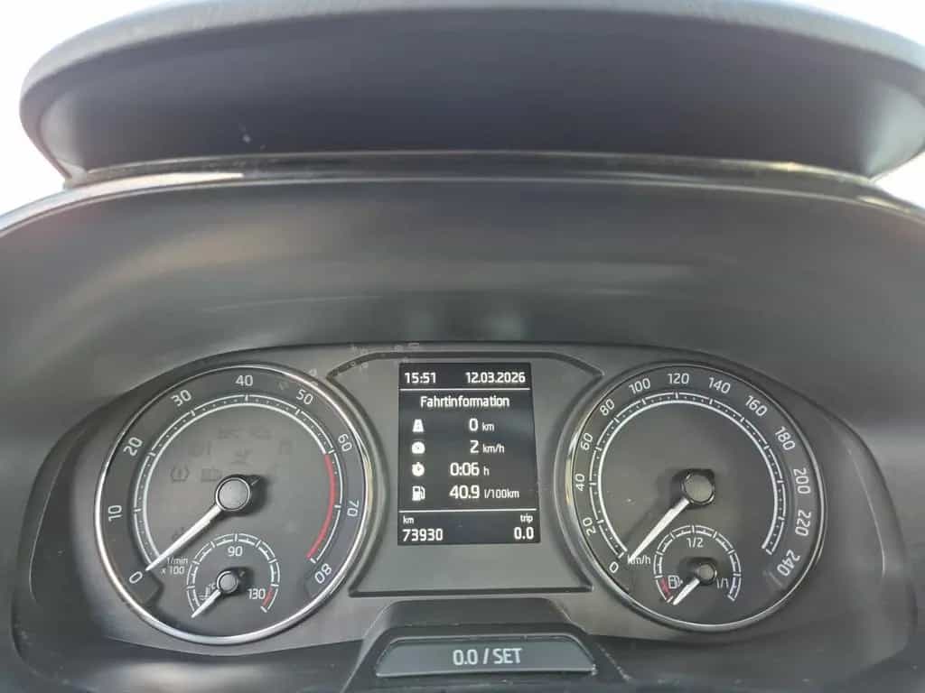 Skoda Fabia Ambition 81kw TSI DSG *Navi*Einparkhilfe* 01/2023-photo-12