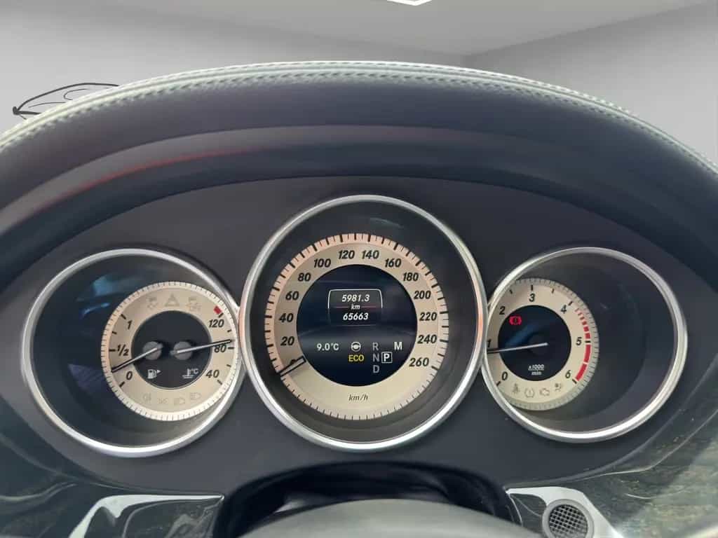 Mercedes-Benz CLS 220 Shooting Brake CLS 220d Shooting Brake AMG-LINE ULTRAVOLL 07/2018-photo-11