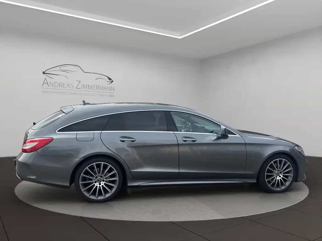 Mercedes-Benz CLS 220 Shooting Brake CLS 220d Shooting Brake AMG-LINE ULTRAVOLL 07/2018-photo-3
