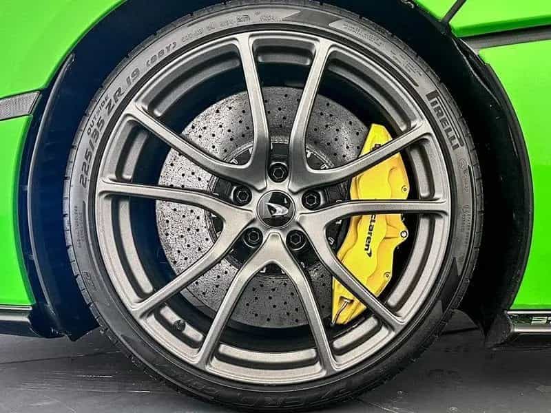 McLaren 570S Coupe - McLaren Milano 03/2019-photo-6