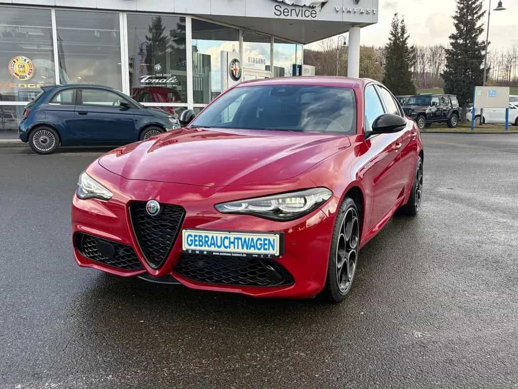 Alfa Romeo Giulia Veloce Q4 03/2024-photo-0
