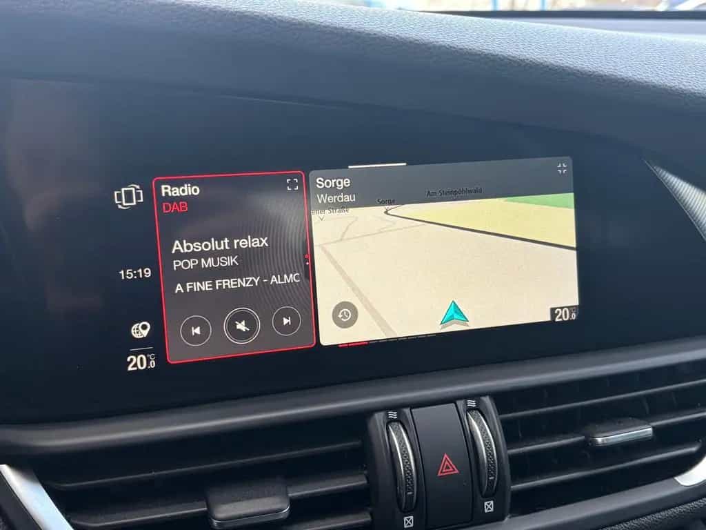 Alfa Romeo Giulia Veloce Q4 03/2024-photo-12
