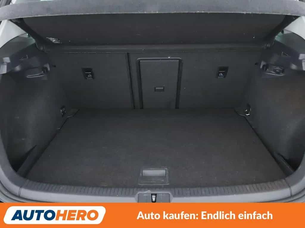 Volkswagen Golf VII 1.2 TSI Allstar BlueMotion Tech*TEMPO* 03/2016-photo-16