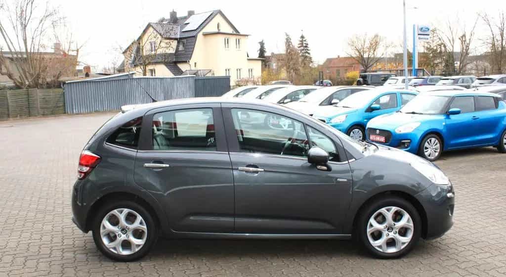 Citroën C3 Exclusive 1.6l Leder Tempomat AHK 06/2014-photo-4
