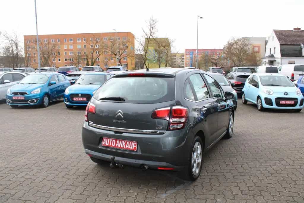 Citroën C3 Exclusive 1.6l Leder Tempomat AHK 06/2014-photo-5