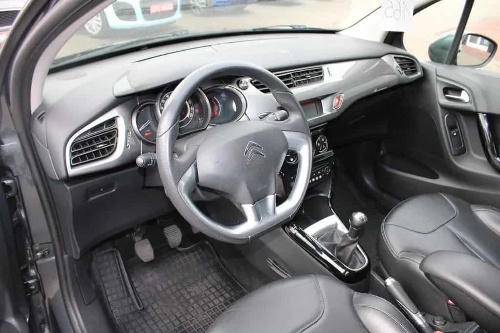 Citroën C3 Exclusive 1.6l Leder Tempomat AHK 06/2014-photo-9