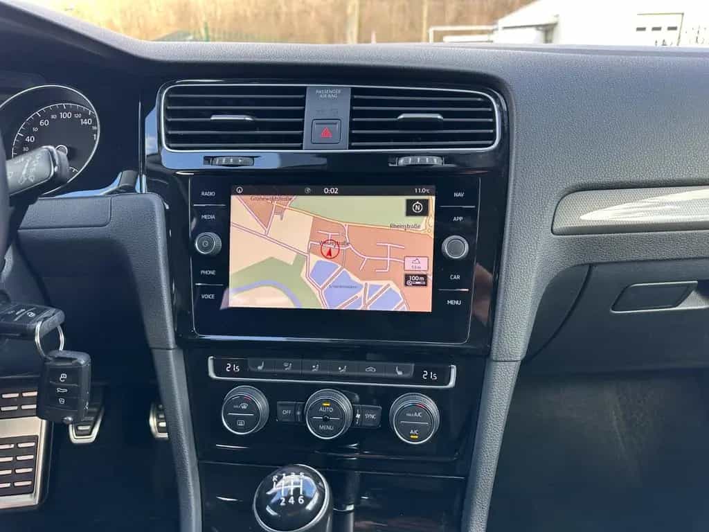 Volkswagen Golf VII Lim IQ.DRIVE Navi ACC Bluetooth SHZ PDC 05/2019-photo-12