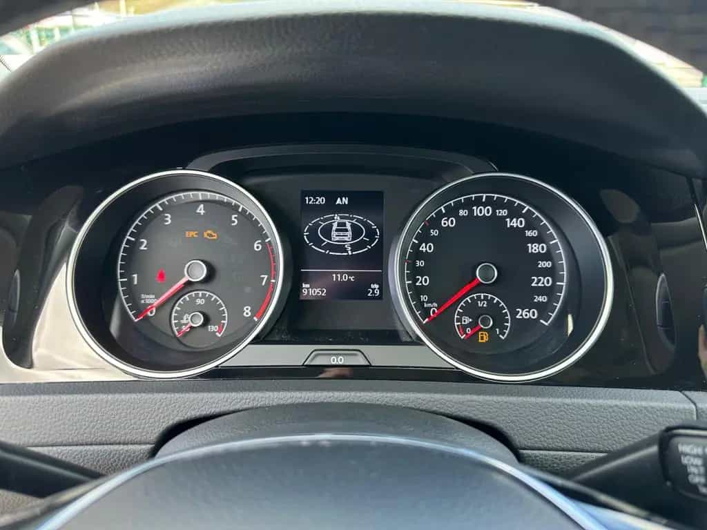 Volkswagen Golf VII Lim IQ.DRIVE Navi ACC Bluetooth SHZ PDC 05/2019-photo-18