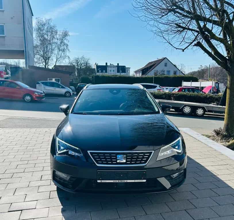Seat Leon ST Xcellence *Pano, Virt.Cckp, LED,RFK,AHK* 07/2020-photo-16