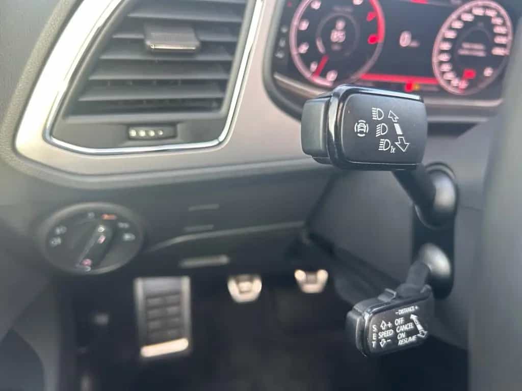 Seat Leon ST Xcellence *Pano, Virt.Cckp, LED,RFK,AHK* 07/2020-photo-25