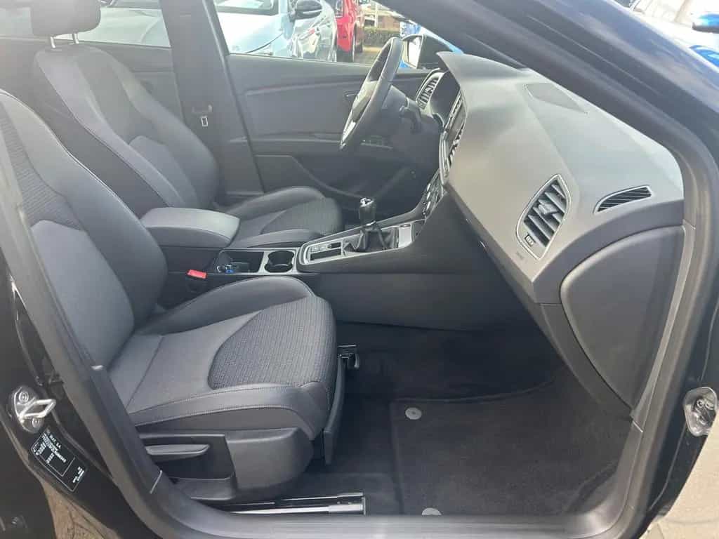 Seat Leon ST Xcellence *Pano, Virt.Cckp, LED,RFK,AHK* 07/2020-photo-33