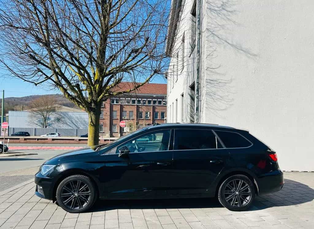 Seat Leon ST Xcellence *Pano, Virt.Cckp, LED,RFK,AHK* 07/2020-photo-7