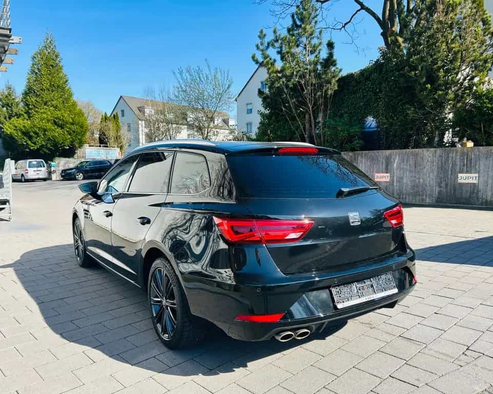 Seat Leon ST Xcellence *Pano, Virt.Cckp, LED,RFK,AHK* 07/2020-photo-8