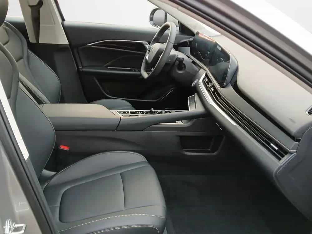 Seres Other Bestune B 70 null-photo-16