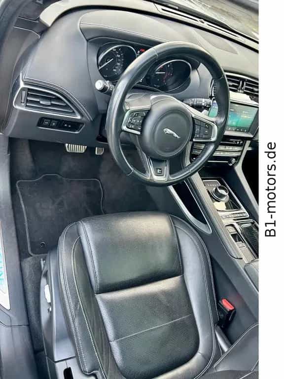 Jaguar F-Pace F-PACE R-Sport AWD*Leder*Pano*Black Pack* 10/2019-photo-13