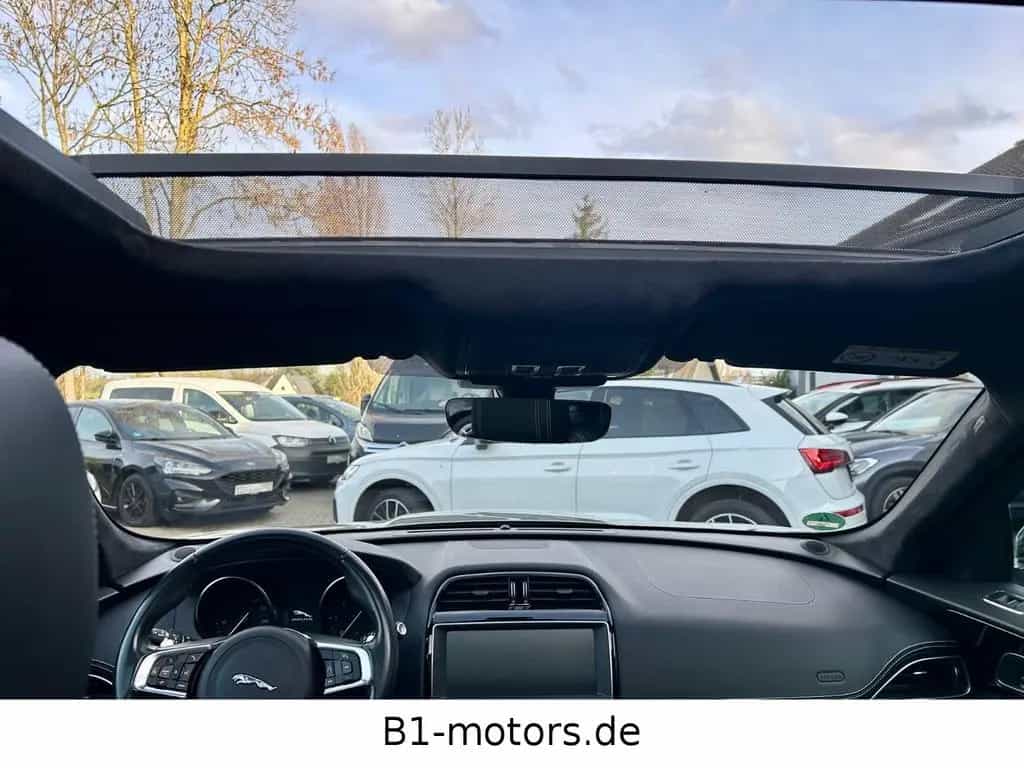 Jaguar F-Pace F-PACE R-Sport AWD*Leder*Pano*Black Pack* 10/2019-photo-21