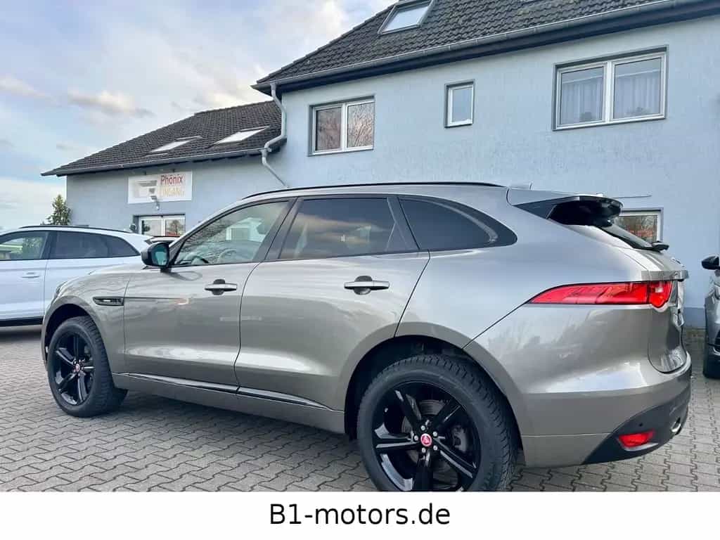 Jaguar F-Pace F-PACE R-Sport AWD*Leder*Pano*Black Pack* 10/2019-photo-7