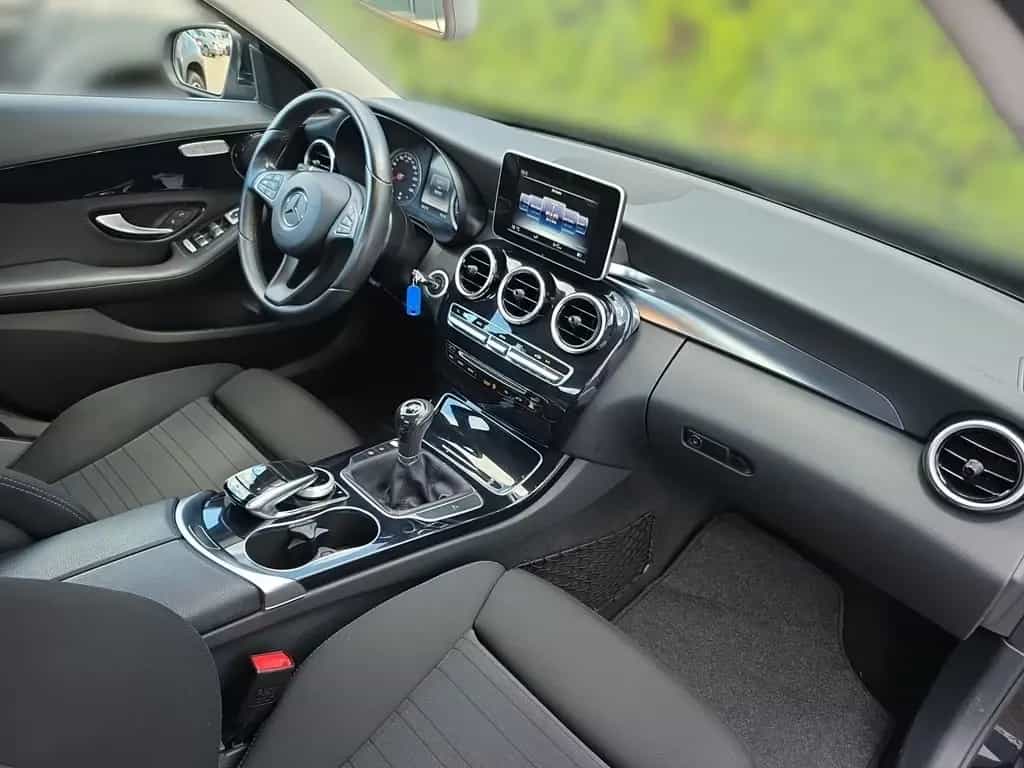 Mercedes-Benz C 180 C180 CGI Avantgarde LED Navi Sitzheizung PDC USB 06/2015-photo-13