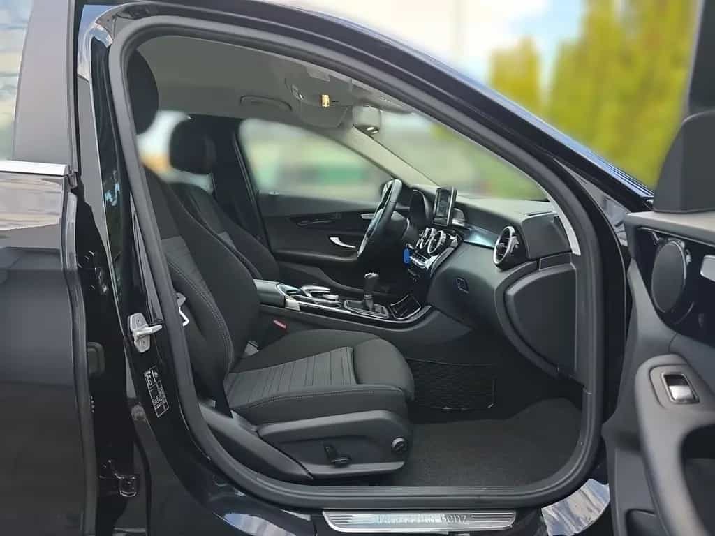 Mercedes-Benz C 180 C180 CGI Avantgarde LED Navi Sitzheizung PDC USB 06/2015-photo-14