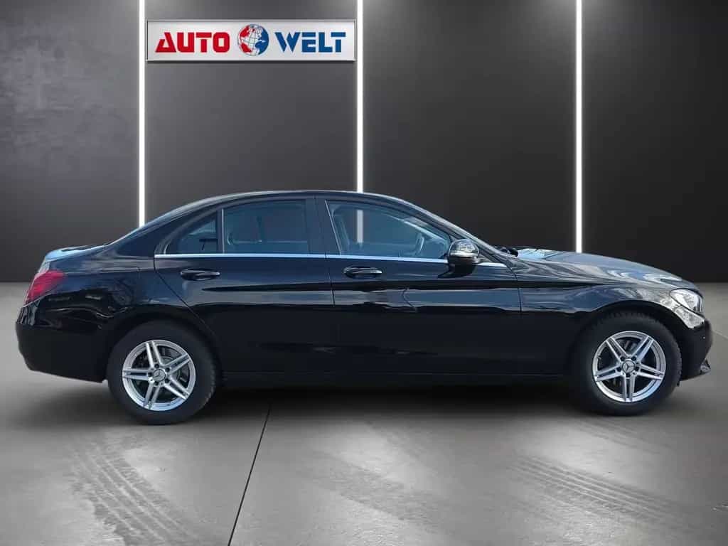 Mercedes-Benz C 180 C180 CGI Avantgarde LED Navi Sitzheizung PDC USB 06/2015-photo-2