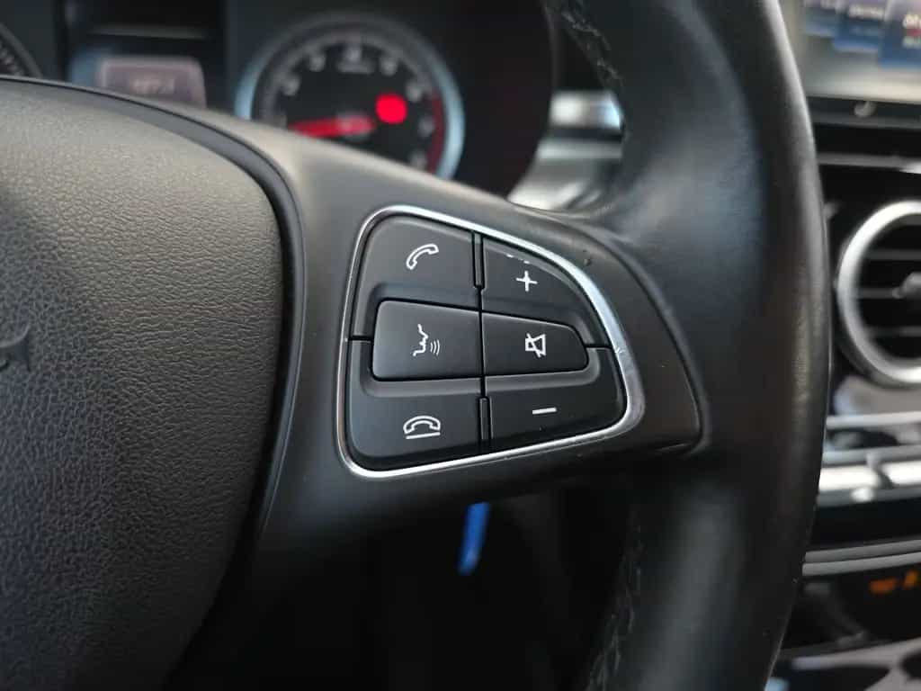 Mercedes-Benz C 180 C180 CGI Avantgarde LED Navi Sitzheizung PDC USB 06/2015-photo-21