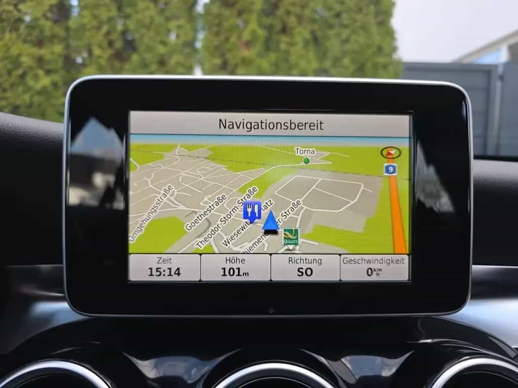 Mercedes-Benz C 180 C180 CGI Avantgarde LED Navi Sitzheizung PDC USB 06/2015-photo-26