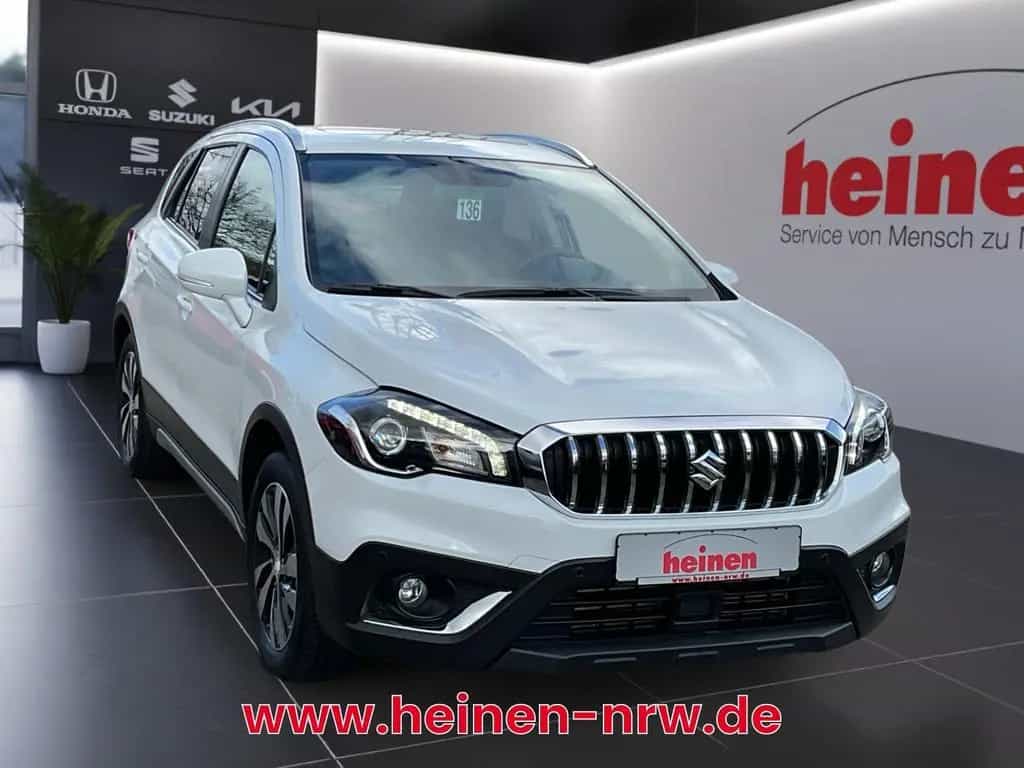 Suzuki (SX4) S-Cross SX4 S-Cross 1.4 Comfort+ Allgrip NAVI LED PANO 10/2021-photo-1