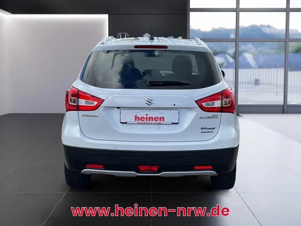 Suzuki (SX4) S-Cross SX4 S-Cross 1.4 Comfort+ Allgrip NAVI LED PANO 10/2021-photo-4