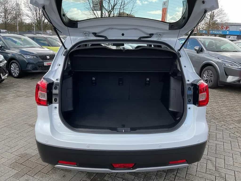 Suzuki (SX4) S-Cross SX4 S-Cross 1.4 Comfort+ Allgrip NAVI LED PANO 10/2021-photo-8
