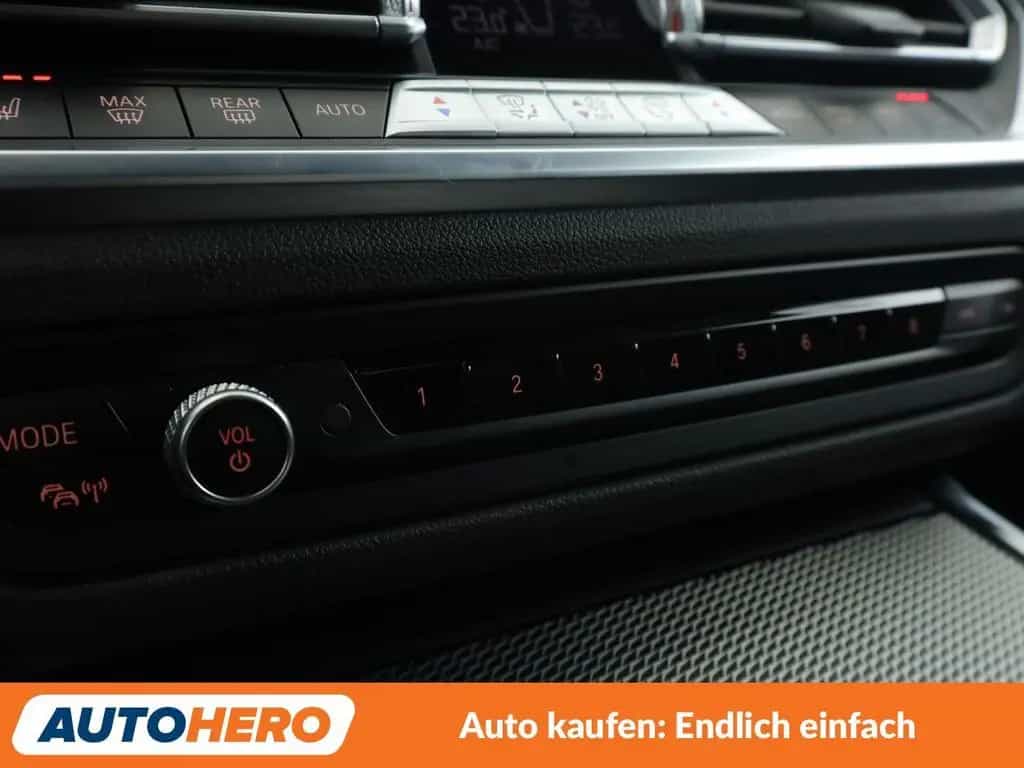 BMW 318 i M Sport Aut.*LED*PDC*TEMPO*SHZ*ALU* 04/2022-photo-24