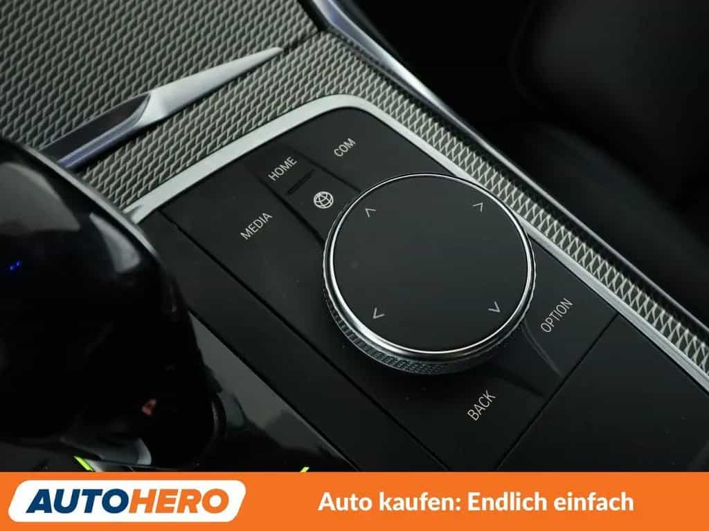 BMW 318 i M Sport Aut.*LED*PDC*TEMPO*SHZ*ALU* 04/2022-photo-27