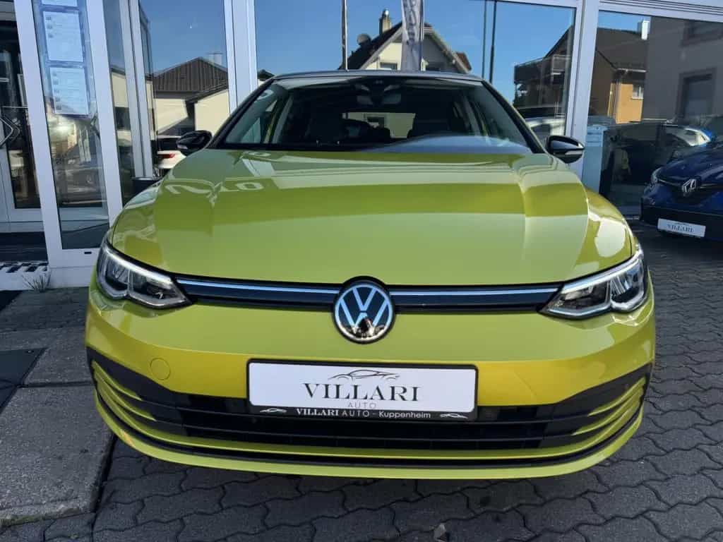 Volkswagen Golf VIII Lim. Life 04/2020-photo-2