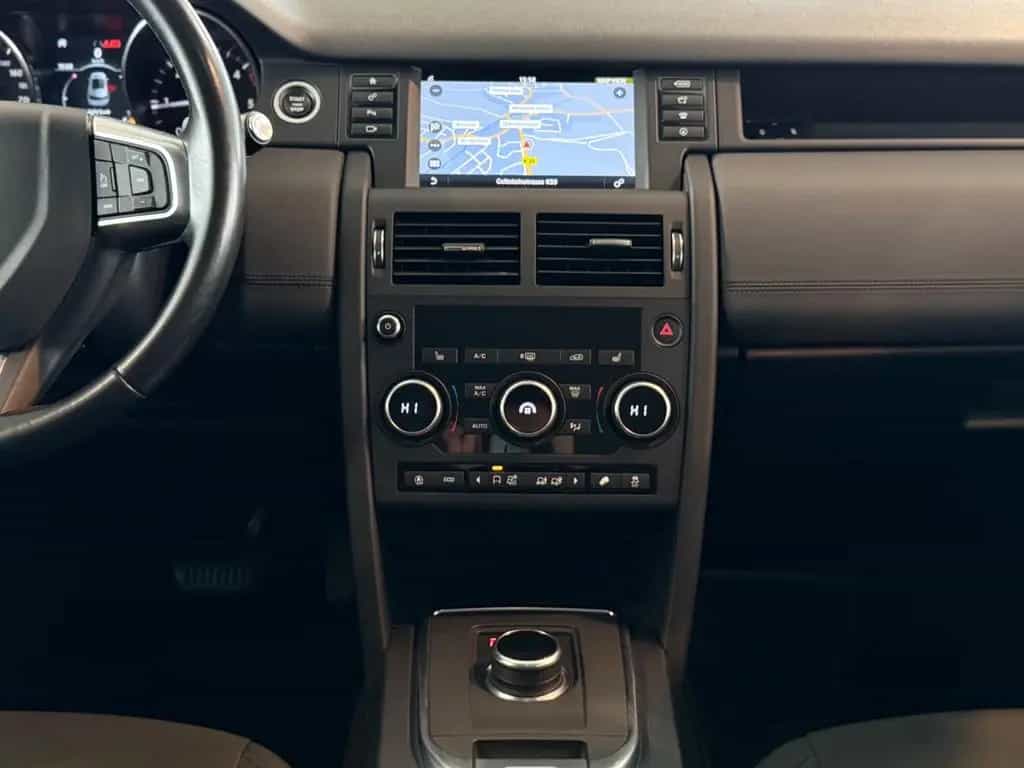 Land Rover Discovery Sport Pure*NAVI*RFK*AUTOMA.*AHK*LED*BT 04/2019-photo-21