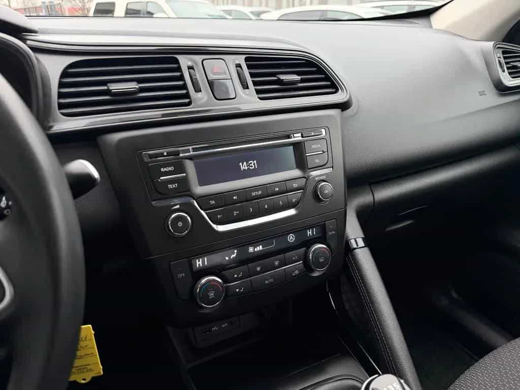Renault Kadjar Life*1.Hand*Tempomat*Klimaanlage* 08/2018-photo-13