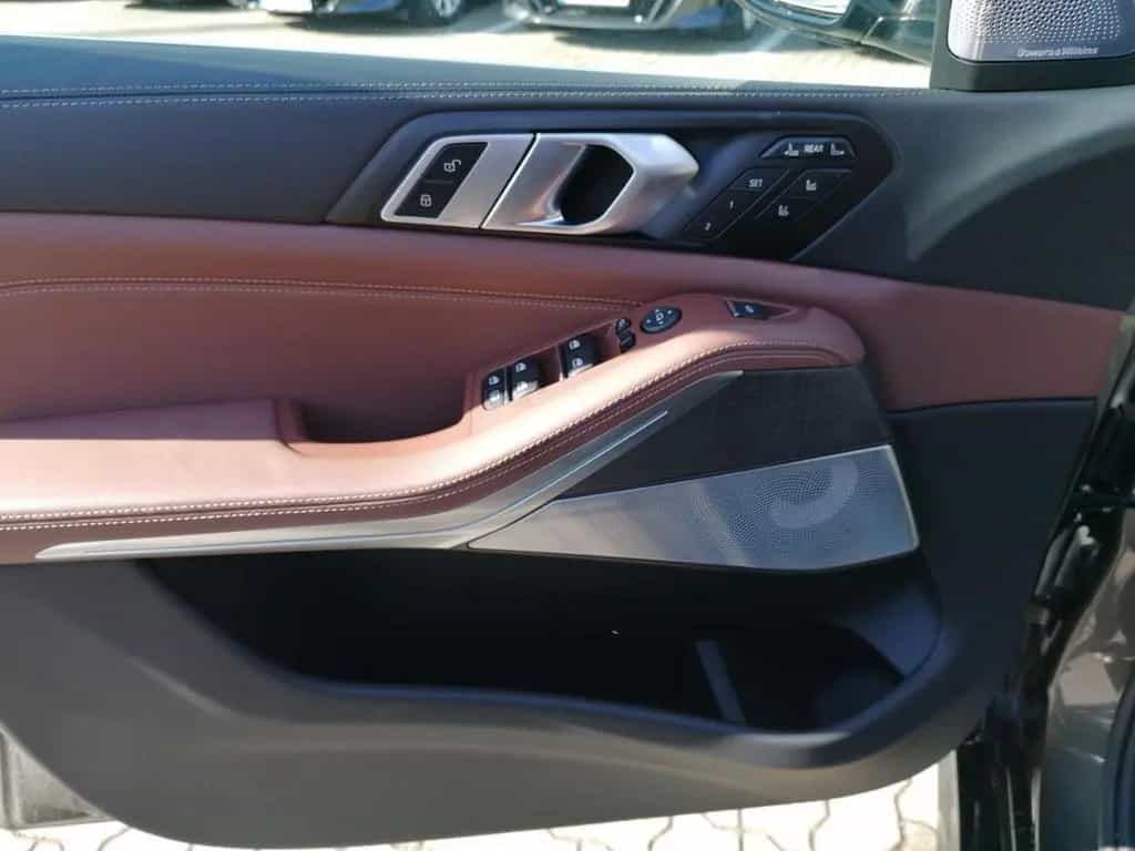 ALPINA XB7 Manufaktur AHK Standhzg H&K Pano null-photo-21