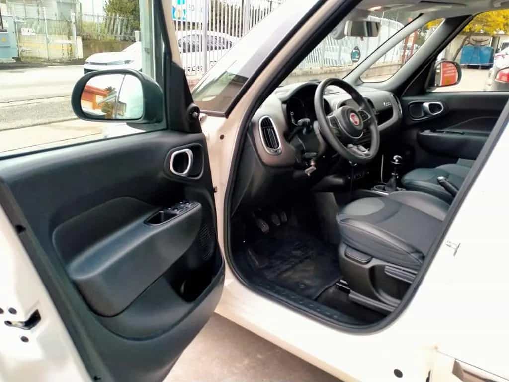 Fiat 500L 1.6 Multijet 120 CV Lounge 07/2018-photo-8