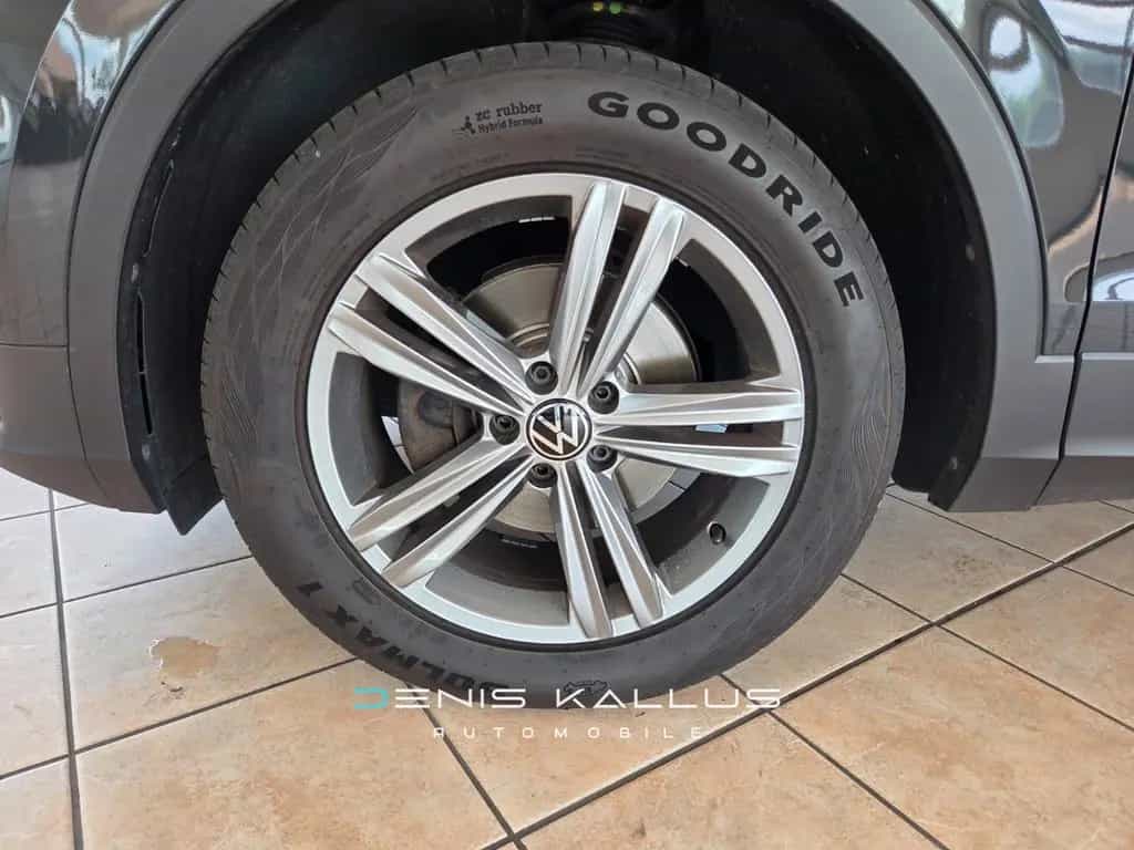 Volkswagen Tiguan 1.4 TSI Highline/4Motion 09/2016-photo-11