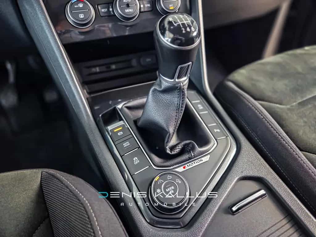 Volkswagen Tiguan 1.4 TSI Highline/4Motion 09/2016-photo-39