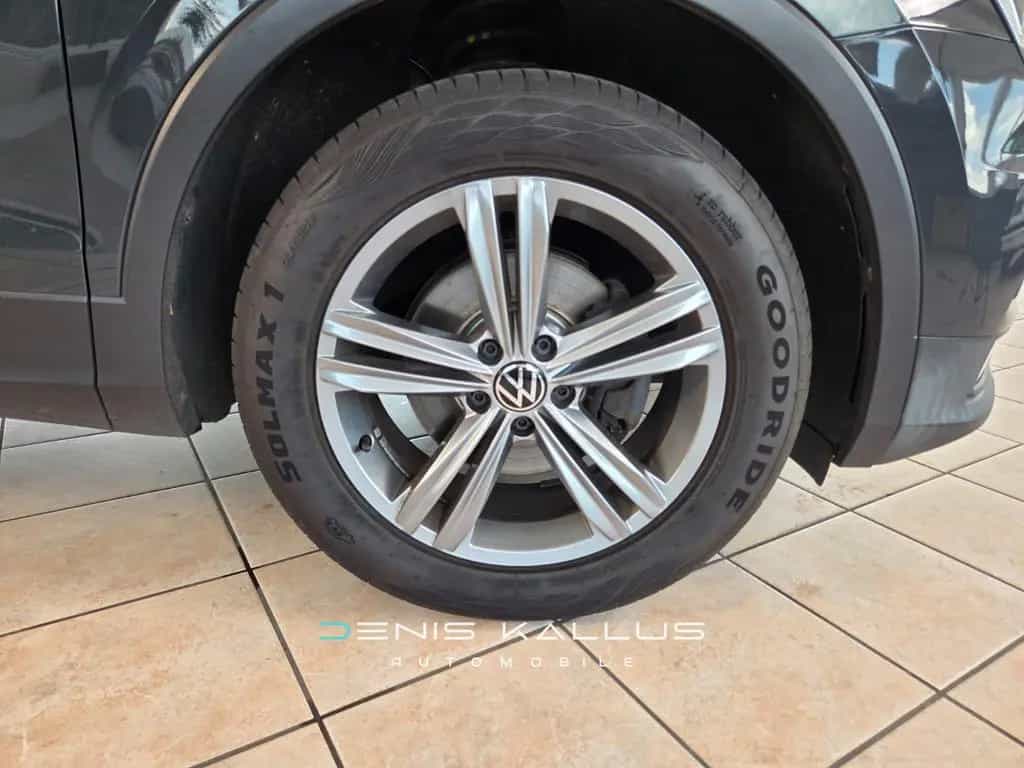 Volkswagen Tiguan 1.4 TSI Highline/4Motion 09/2016-photo-46