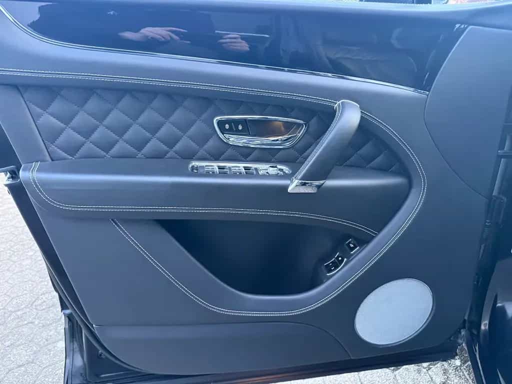 Bentley Bentayga 6.0 W12 4WD*FirstEdition* Pano*Voll* 12/2016-photo-10