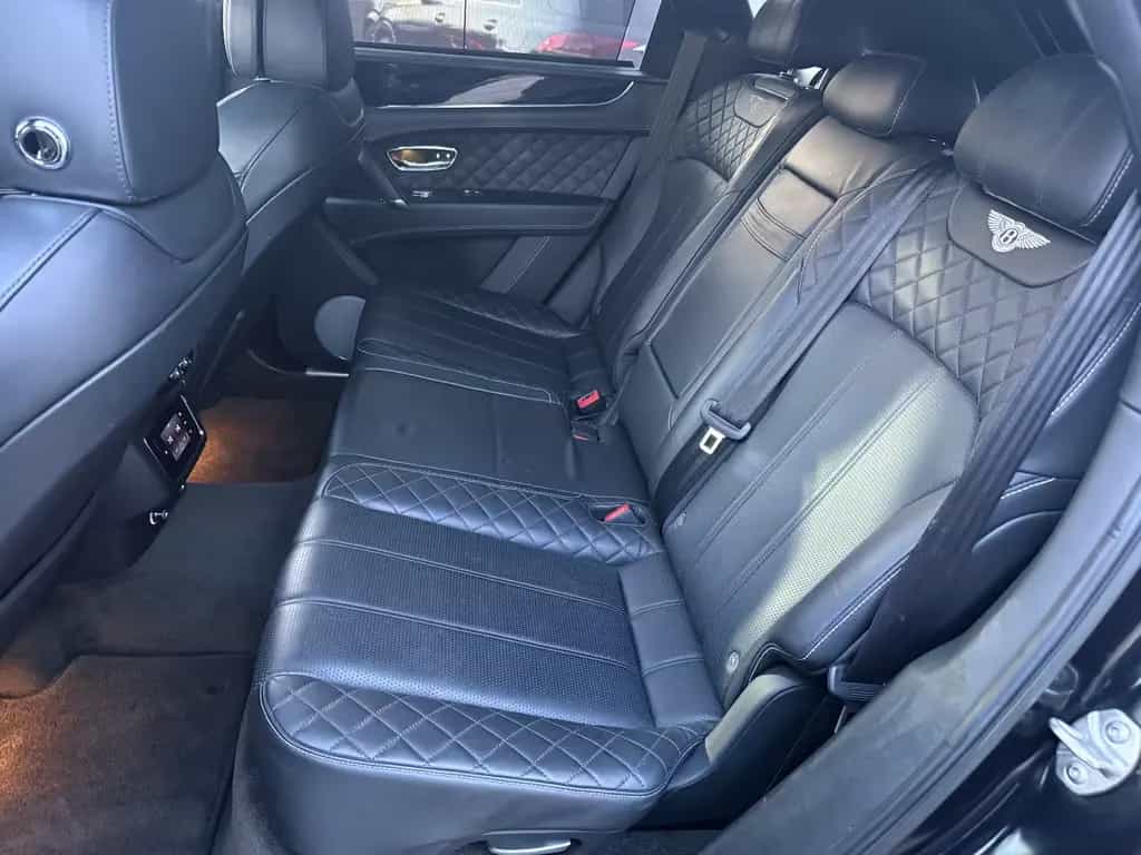 Bentley Bentayga 6.0 W12 4WD*FirstEdition* Pano*Voll* 12/2016-photo-18