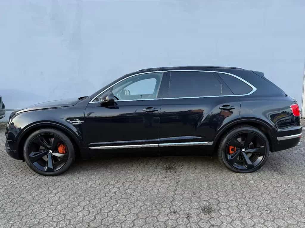 Bentley Bentayga 6.0 W12 4WD*FirstEdition* Pano*Voll* 12/2016-photo-6